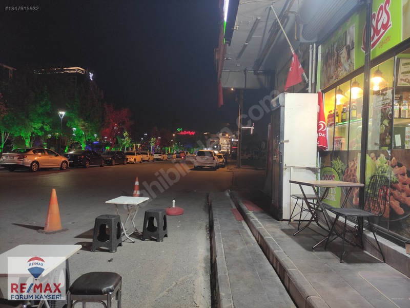 Kayseri'nin Kalbinde Mükemmel Lokasyonda Satılık Dükkan — fotoğraf 11