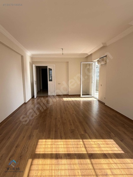Kınış'dan Site İçi 11.kat 3+1 Bağımsız Mutfak Geniş Daire — fotoğraf 2