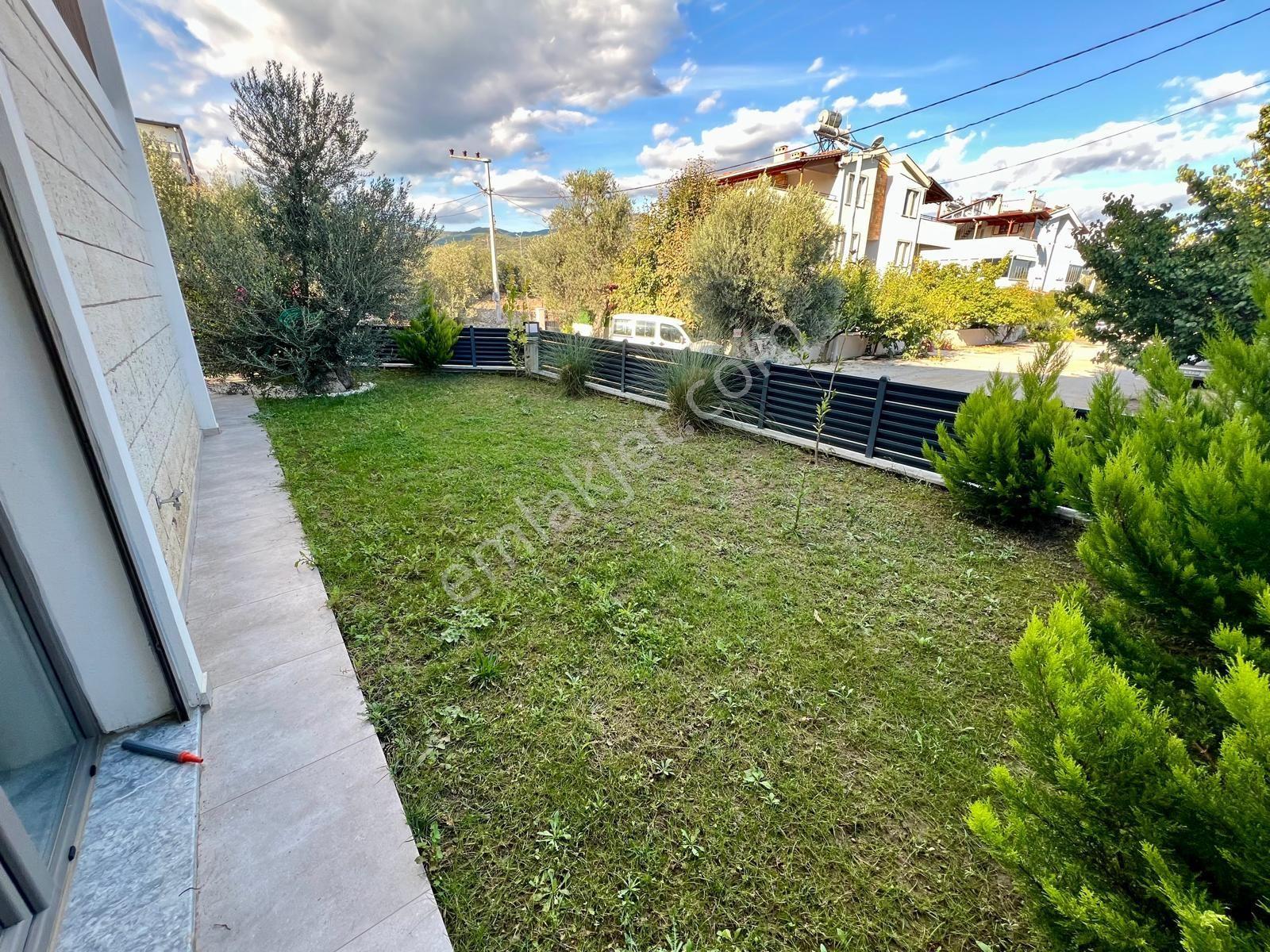 Aras Emlaktan Narlıda Denize 150 Metre 4+1 Villa — fotoğraf 6