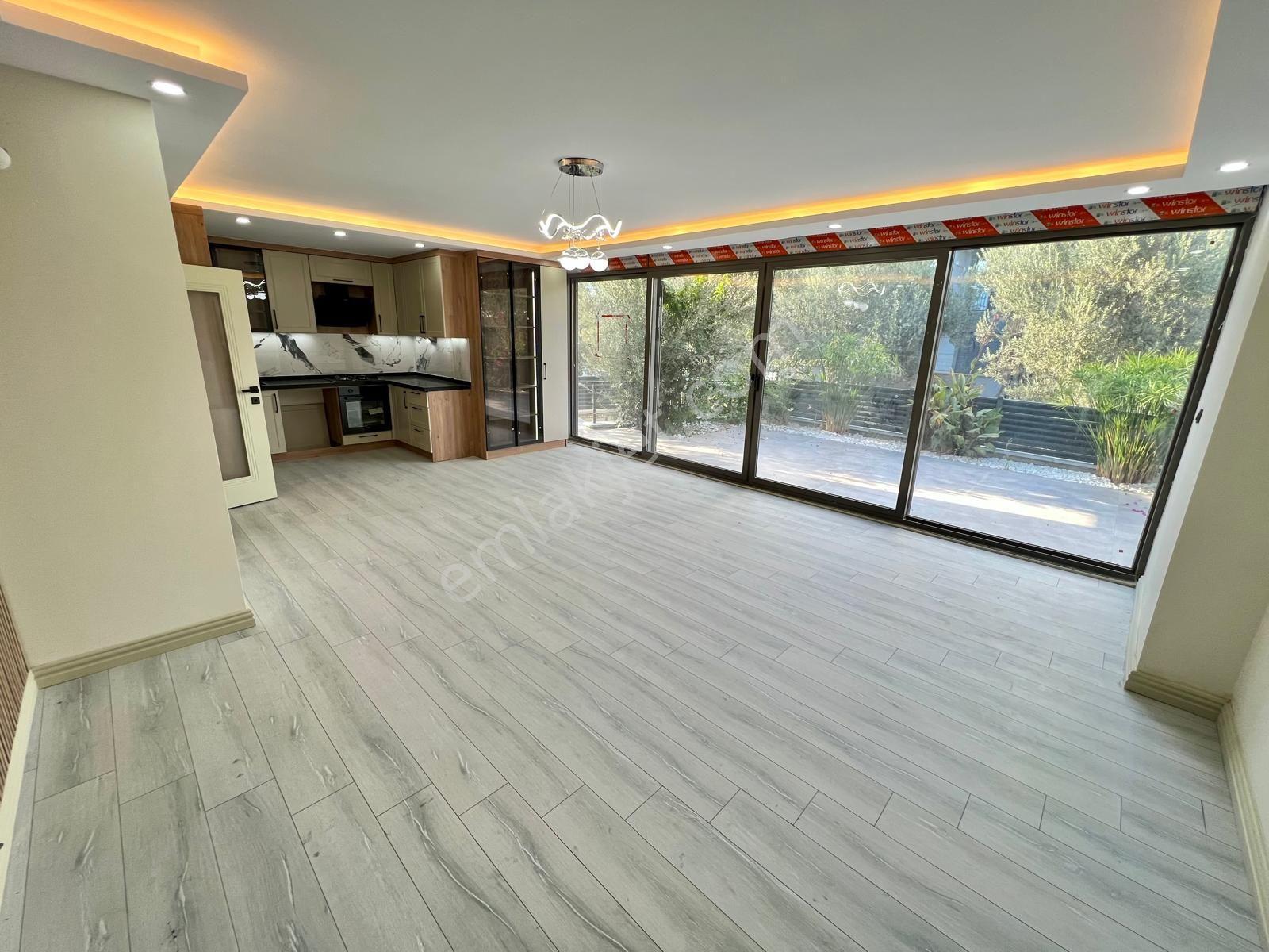 Aras Emlaktan Narlıda Denize 150 Metre 4+1 Villa — fotoğraf 8