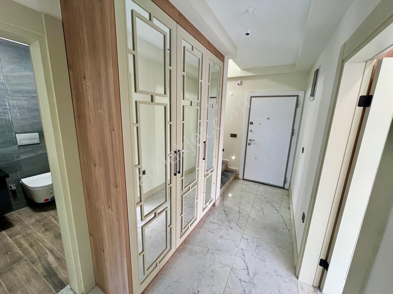Aras Emlaktan Narlıda Denize 150 Metre 4+1 Villa — fotoğraf 14
