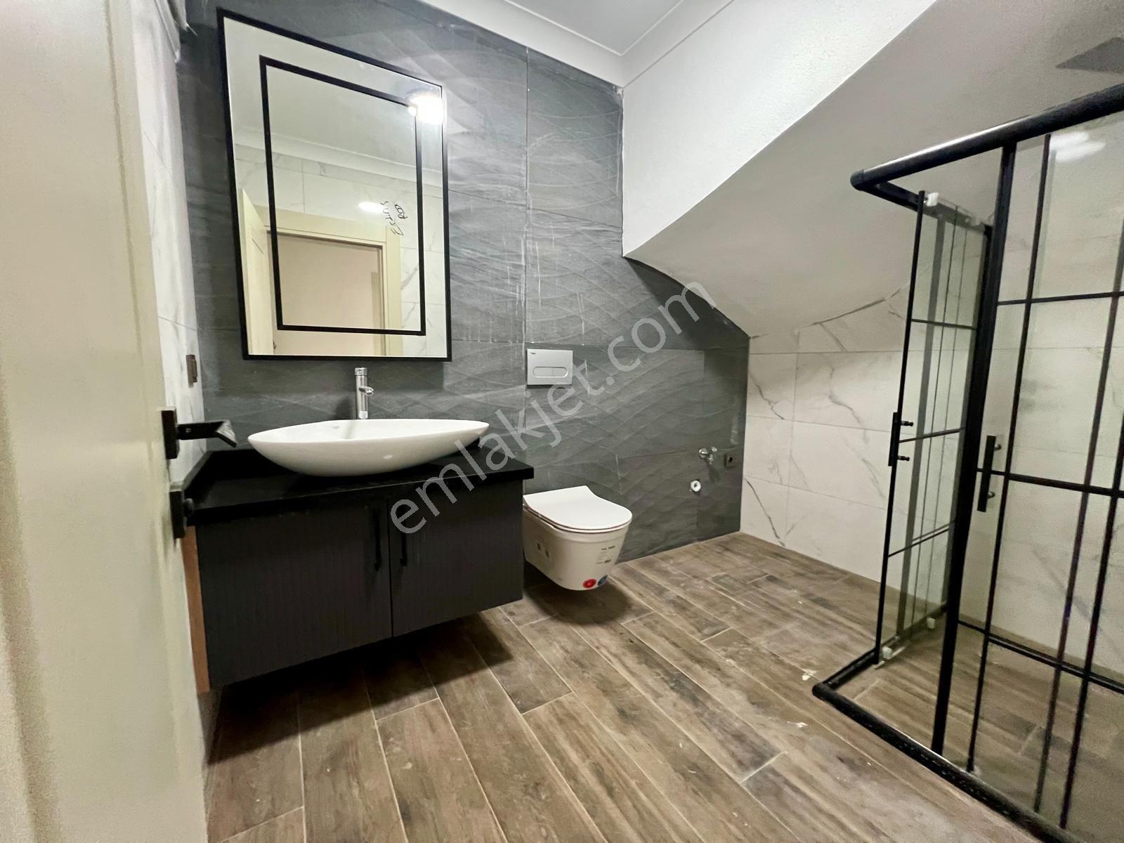Aras Emlaktan Narlıda Denize 150 Metre 4+1 Villa — fotoğraf 15