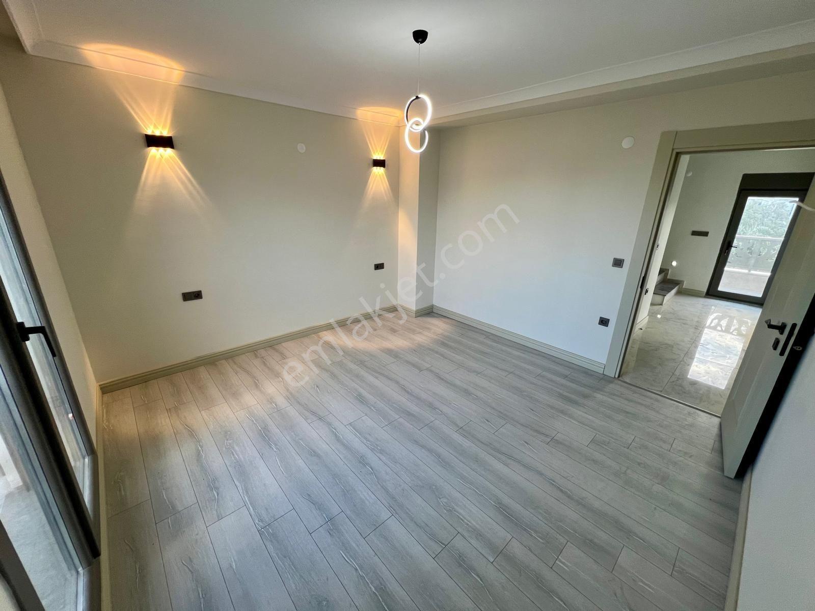 Aras Emlaktan Narlıda Denize 150 Metre 4+1 Villa — fotoğraf 22