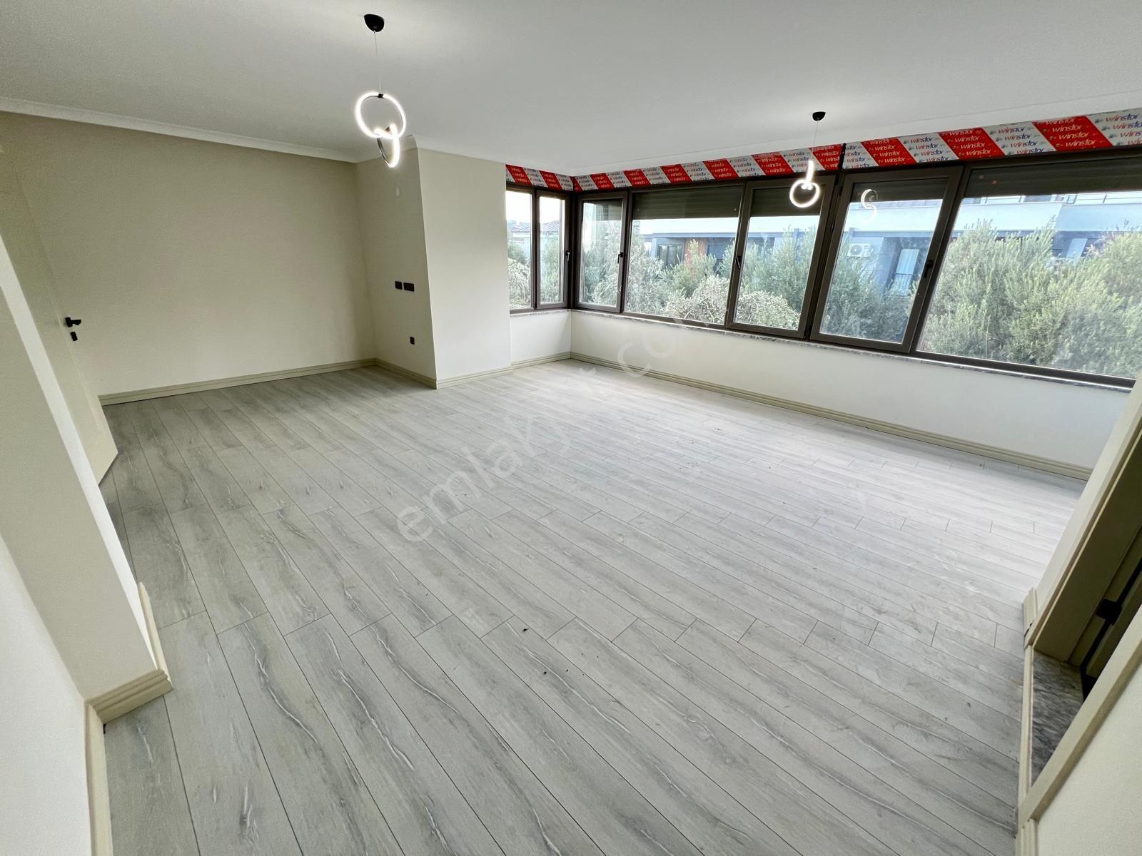 Aras Emlaktan Narlıda Denize 150 Metre 4+1 Villa — fotoğraf 26