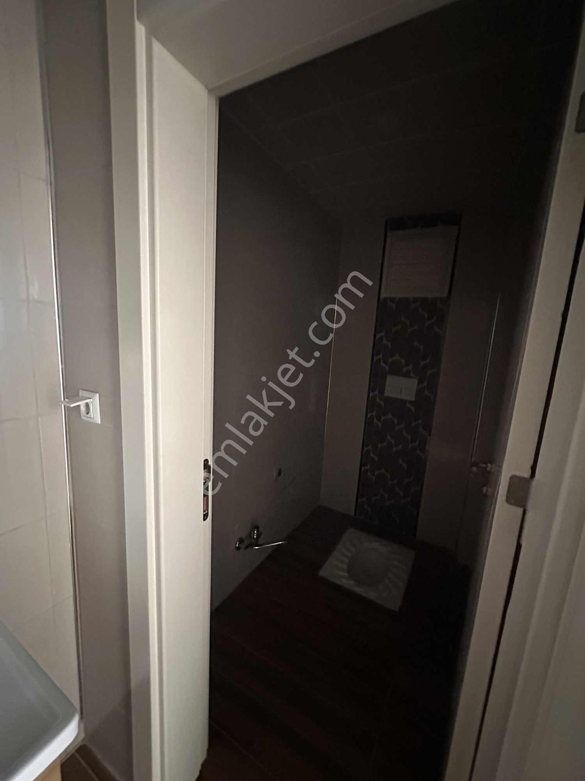 Karaman'ın En Güzide Ve Nezih Sitesinde Satılık 5+1 Daire. — fotoğraf 19