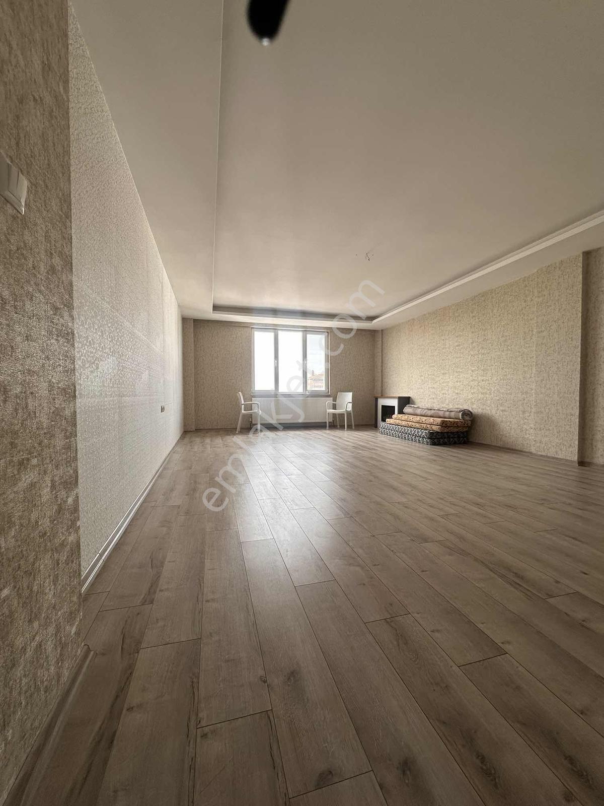 Karaman'ın En Güzide Ve Nezih Sitesinde Satılık 5+1 Daire. — fotoğraf 27