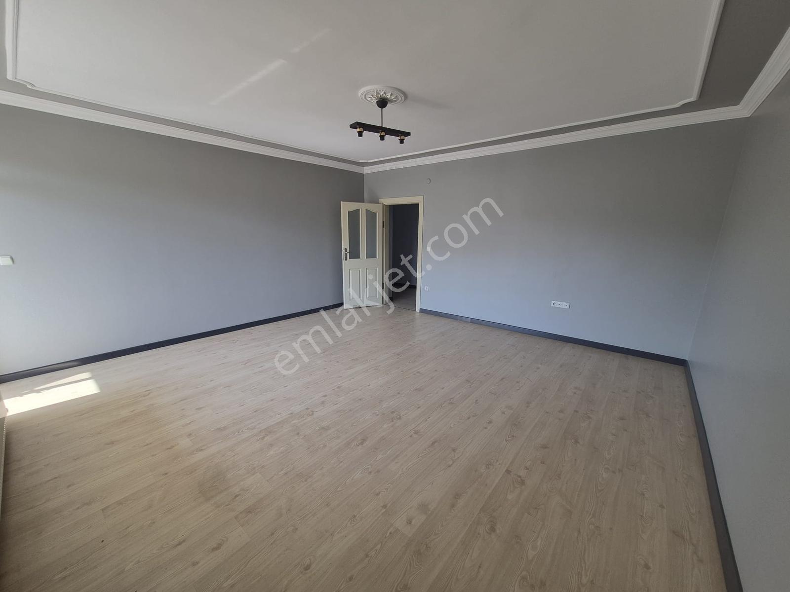 Kartepe'de Satılık 3+1 Geniş Çatı Dubleks Daire — fotoğraf 6