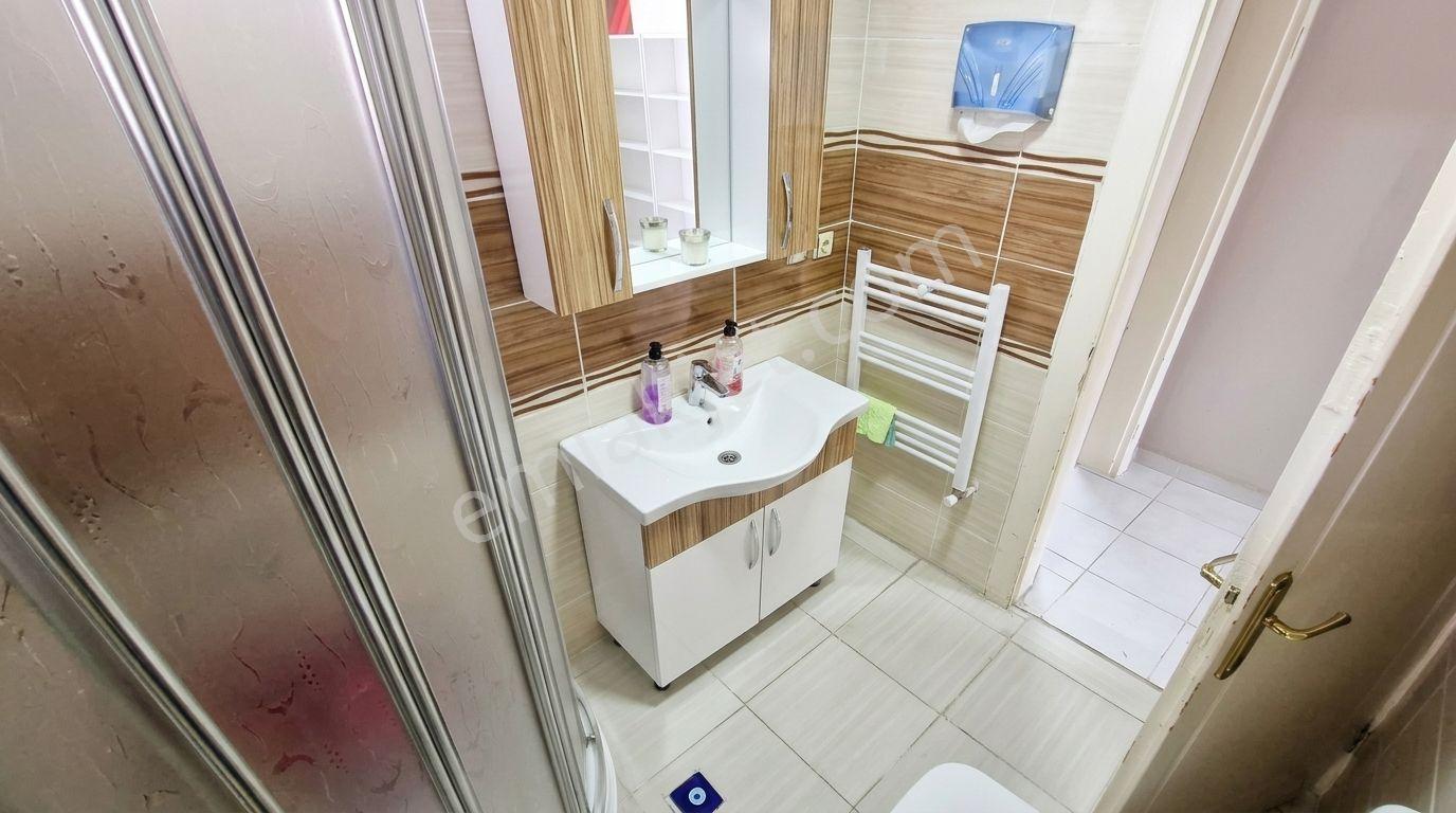 Cinnahta Cadde Cepheli Otoparklı Satılık 2+1 Daire — fotoğraf 10