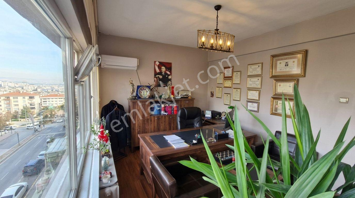 Cinnahta Cadde Cepheli Otoparklı Satılık 2+1 Daire — fotoğraf 12