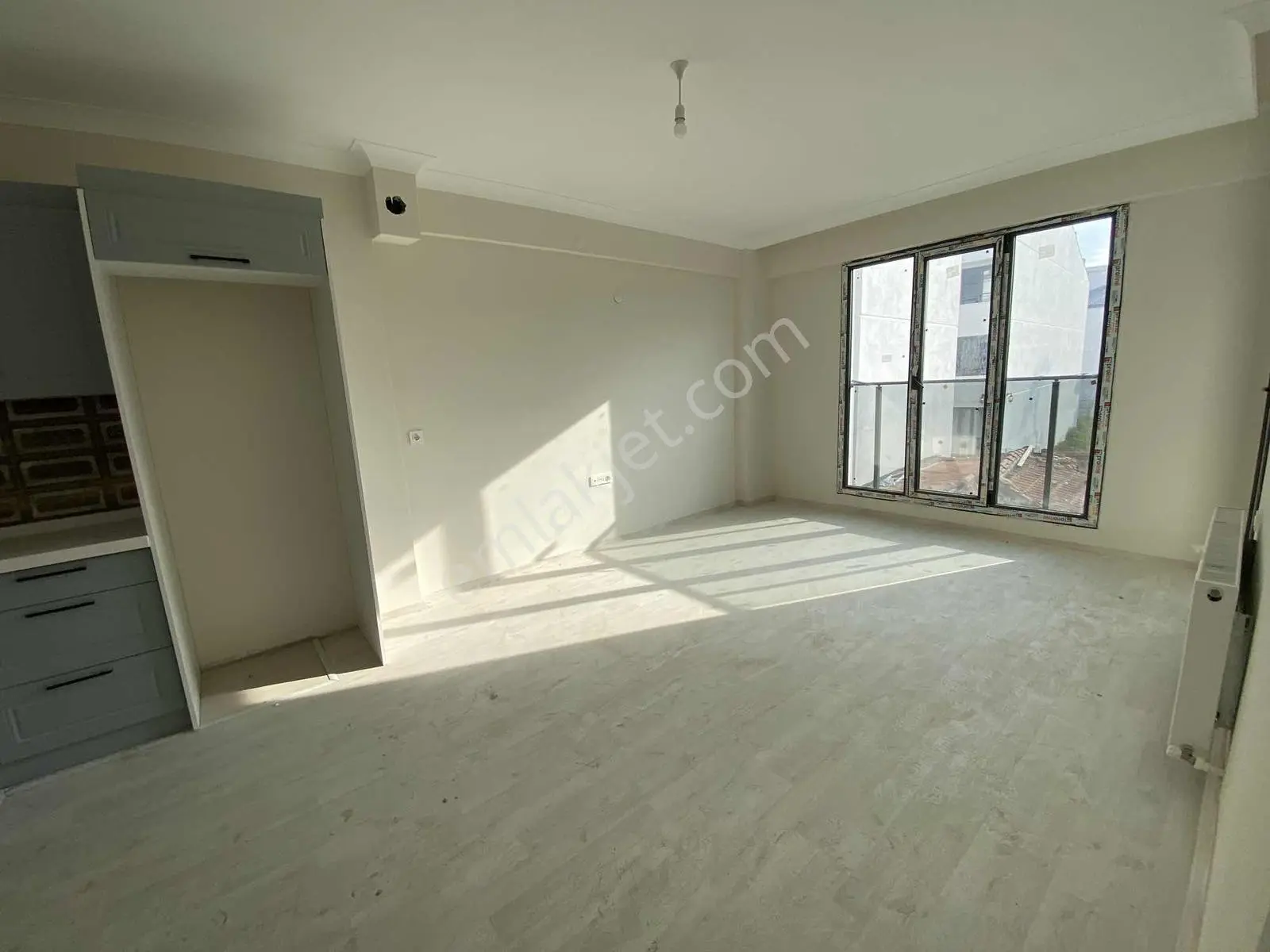 Merkezde Asansörlü Uygun Fiyatlı Kullanışlı 1+1 Daire — fotoğraf 3