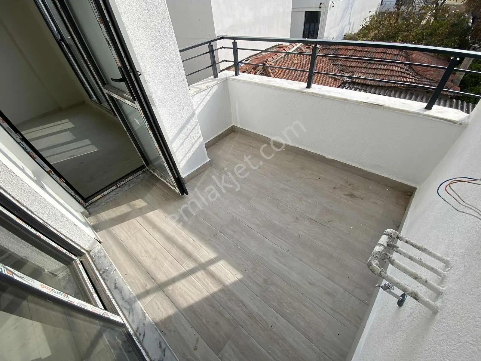 Merkezde Asansörlü Uygun Fiyatlı Kullanışlı 1+1 Daire — fotoğraf 5