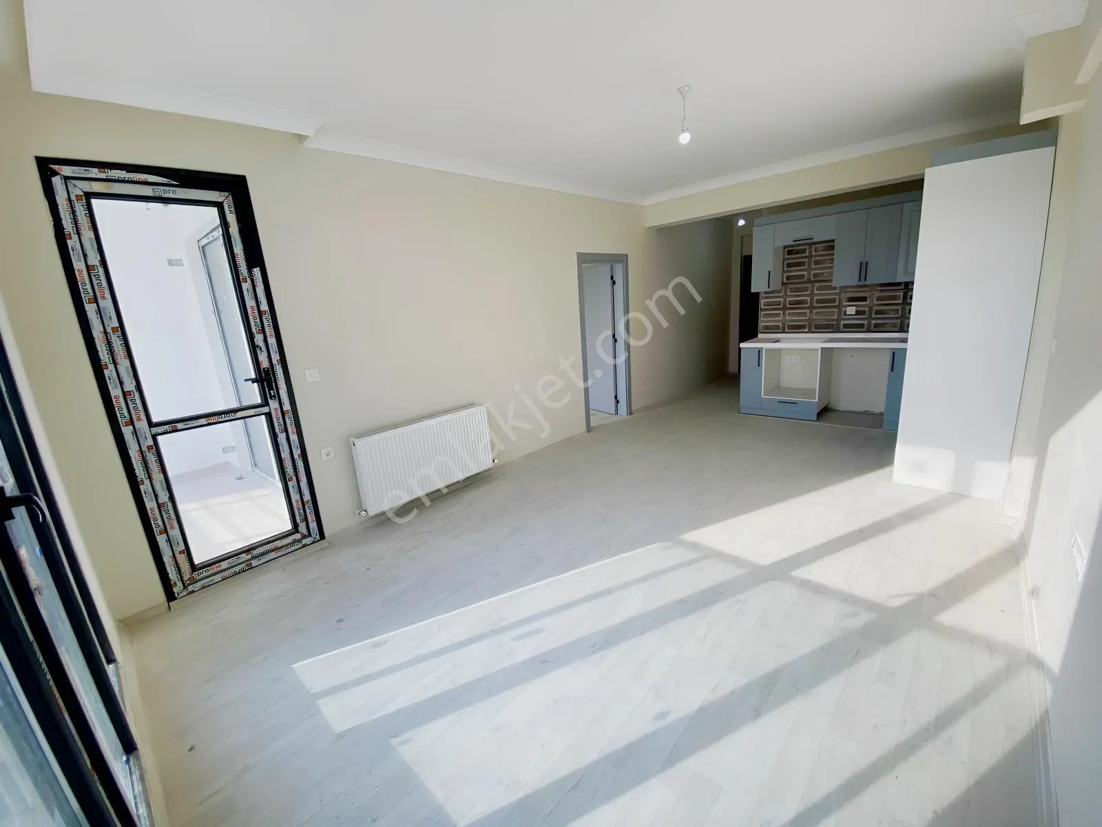 Merkezde Asansörlü Uygun Fiyatlı Kullanışlı 1+1 Daire — fotoğraf 9