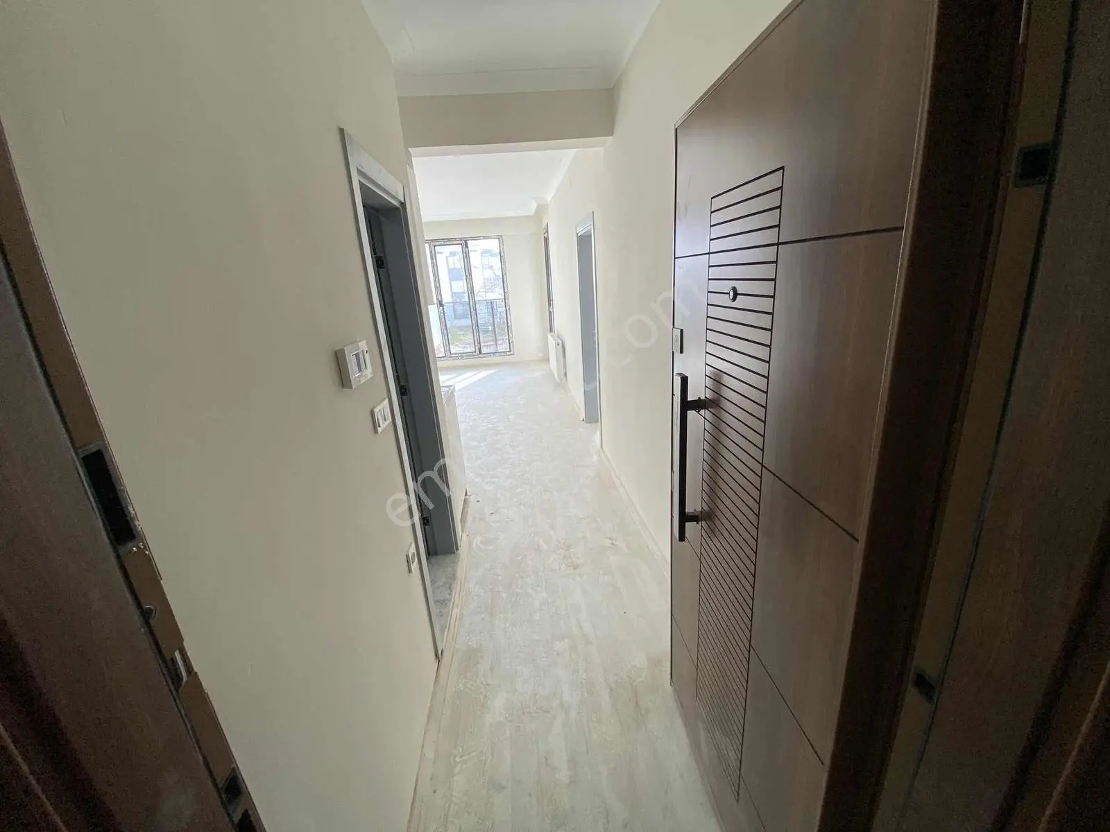 Merkezde Asansörlü Uygun Fiyatlı Kullanışlı 1+1 Daire — fotoğraf 31