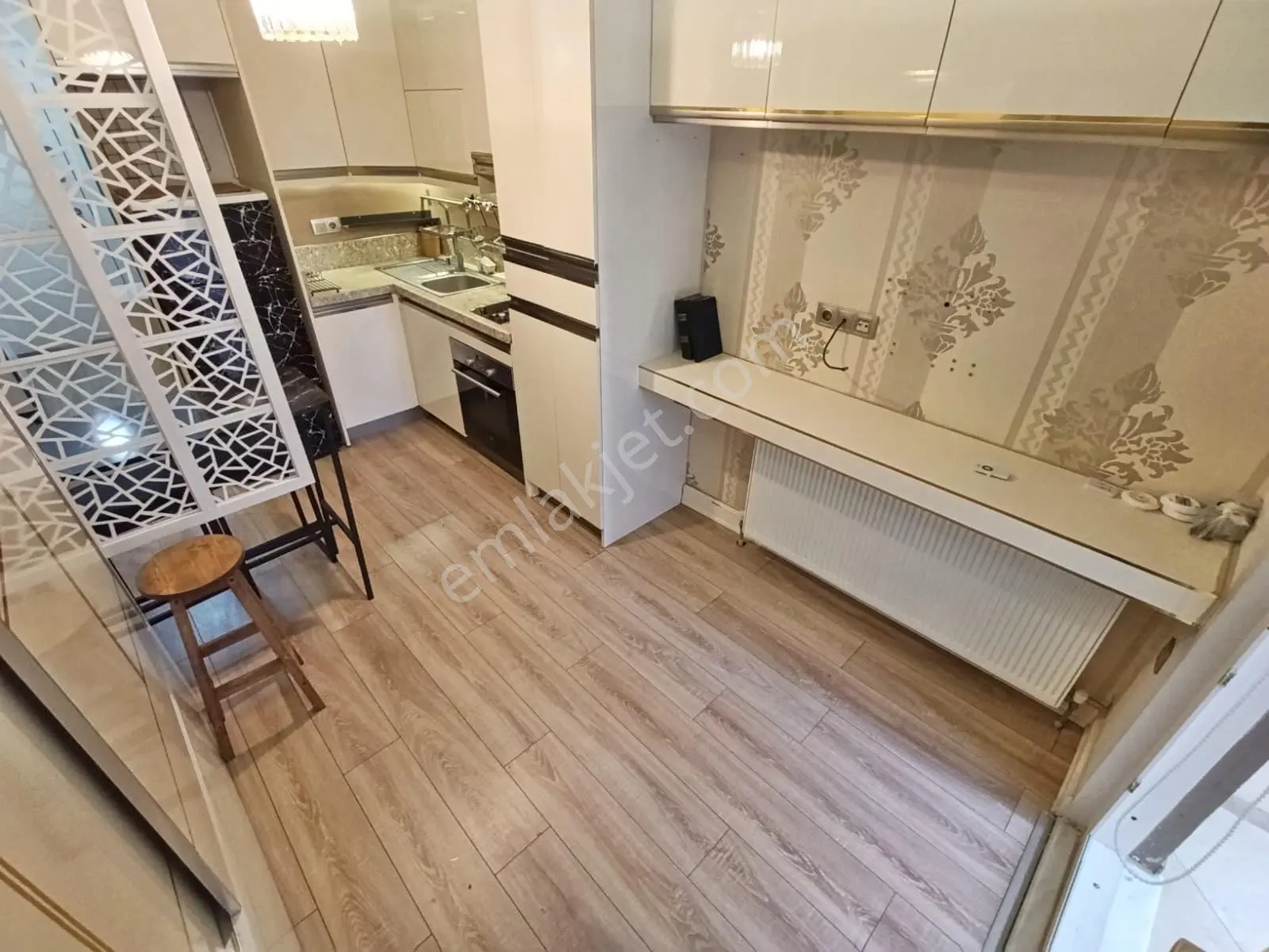 ▀güç'ten Akçayda Havuzlu Otoparklı Full Eşyalı Kelepir Lüx Daire — fotoğraf 21