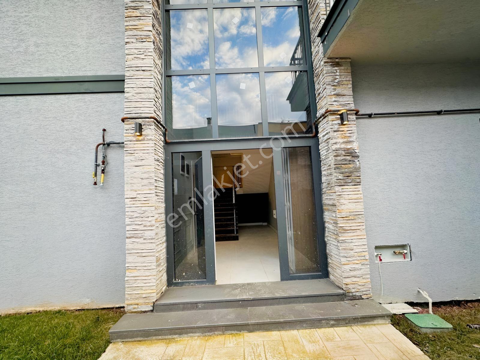 Kartepe Premıum Lıfe Sit. Satılık Ultra Lüks Villa — fotoğraf 3