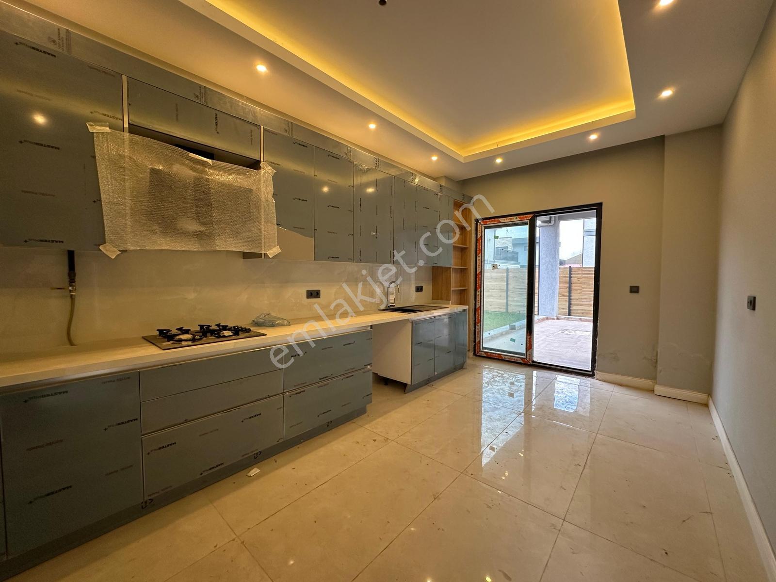 Kartepe Premıum Lıfe Sit. Satılık Ultra Lüks Villa — fotoğraf 12