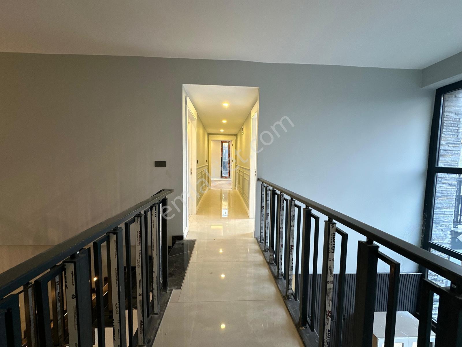 Kartepe Premıum Lıfe Sit. Satılık Ultra Lüks Villa — fotoğraf 19