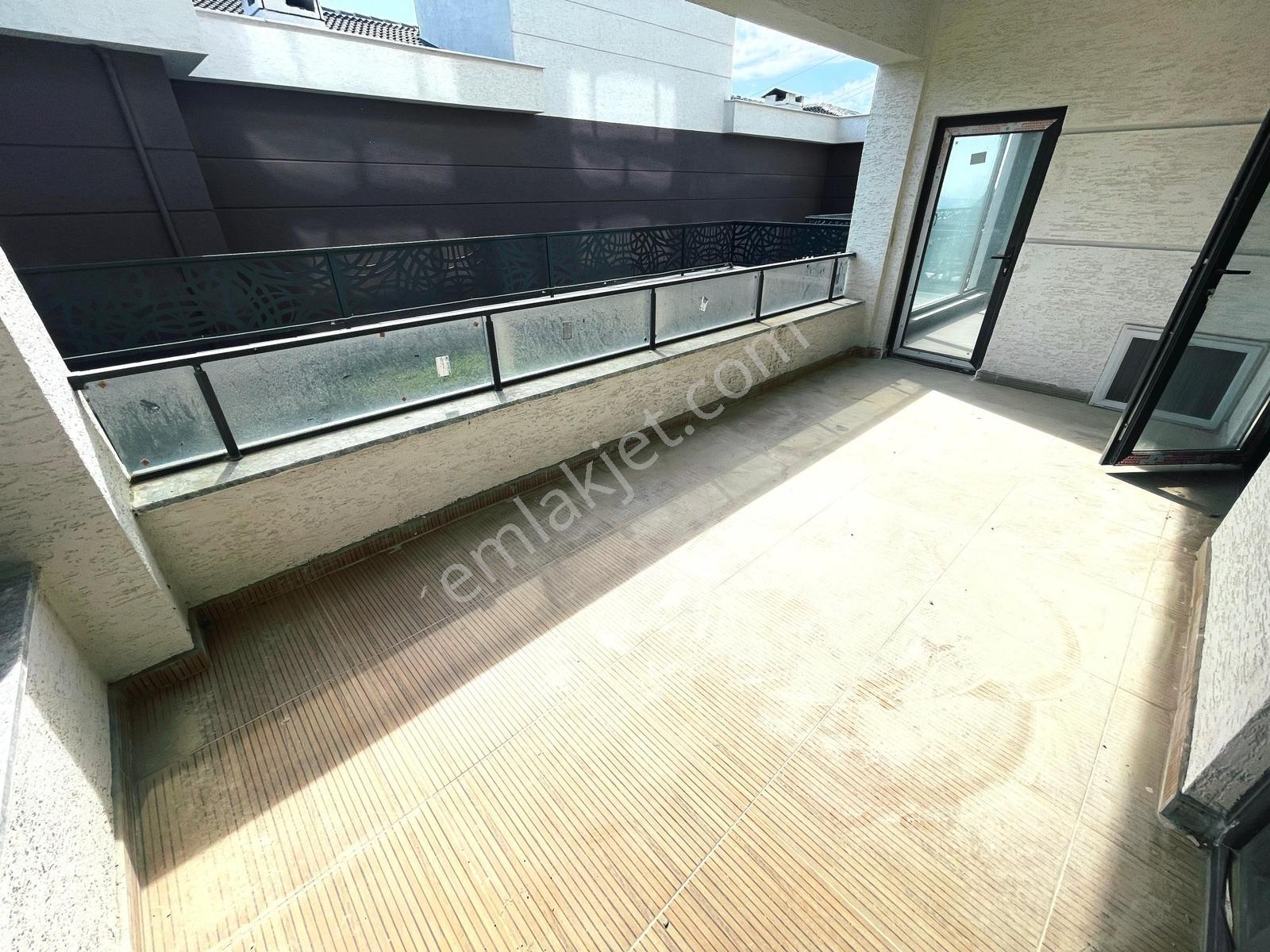 Özkandan Havuzlu Sitede Müstakil Bahçe 3+1 145 M² Satılık Daire — fotoğraf 19