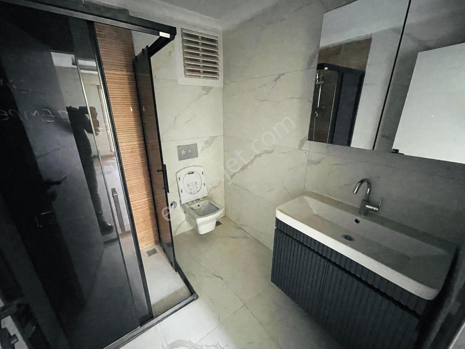 Özkandan Havuzlu Sitede Müstakil Bahçe 3+1 145 M² Satılık Daire — fotoğraf 25
