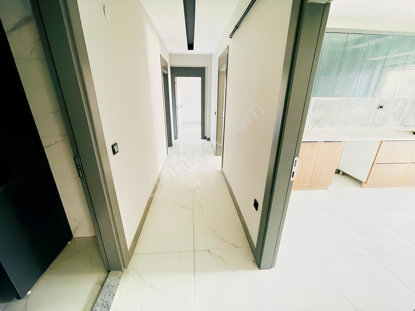 Özkandan Havuzlu Sitede Müstakil Bahçe 3+1 145 M² Satılık Daire — fotoğraf 34
