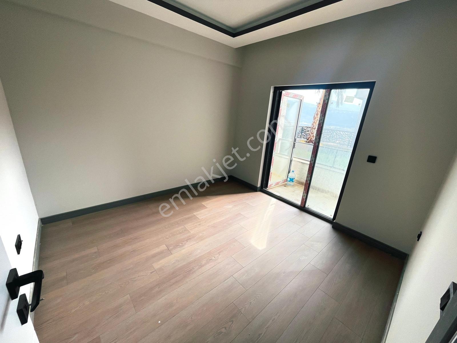 Özkandan Havuzlu Sitede Müstakil Bahçe 3+1 145 M² Satılık Daire — fotoğraf 35