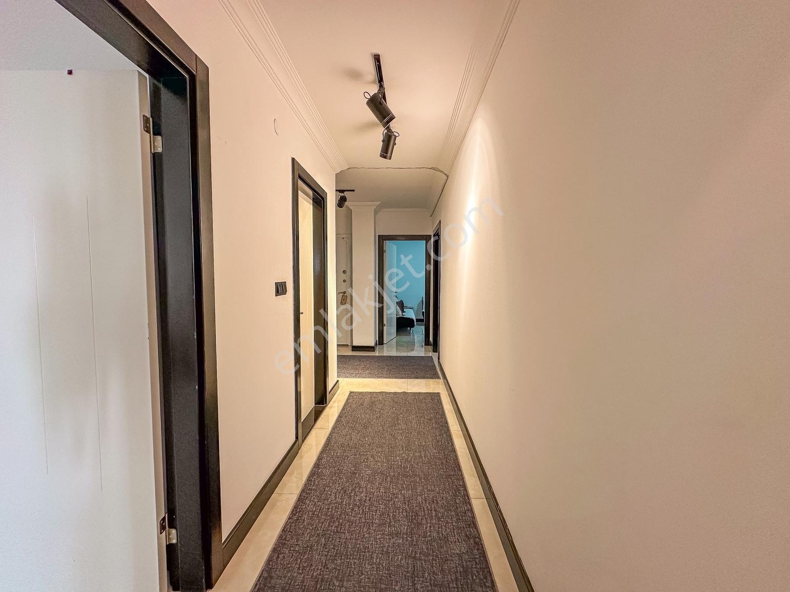 Kleopatra Plajı Karşısında Denize Sıfır 3+1 Satılık Daire — fotoğraf 12