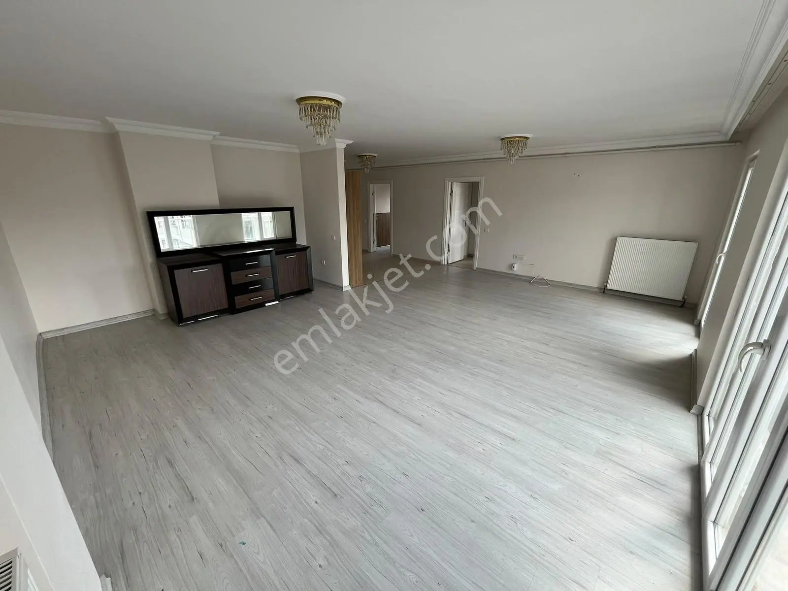 Metro 1 Dk Pendikte Deniz Manzaralı Bölgenin En Geniş 4+2 Daire — fotoğraf 6