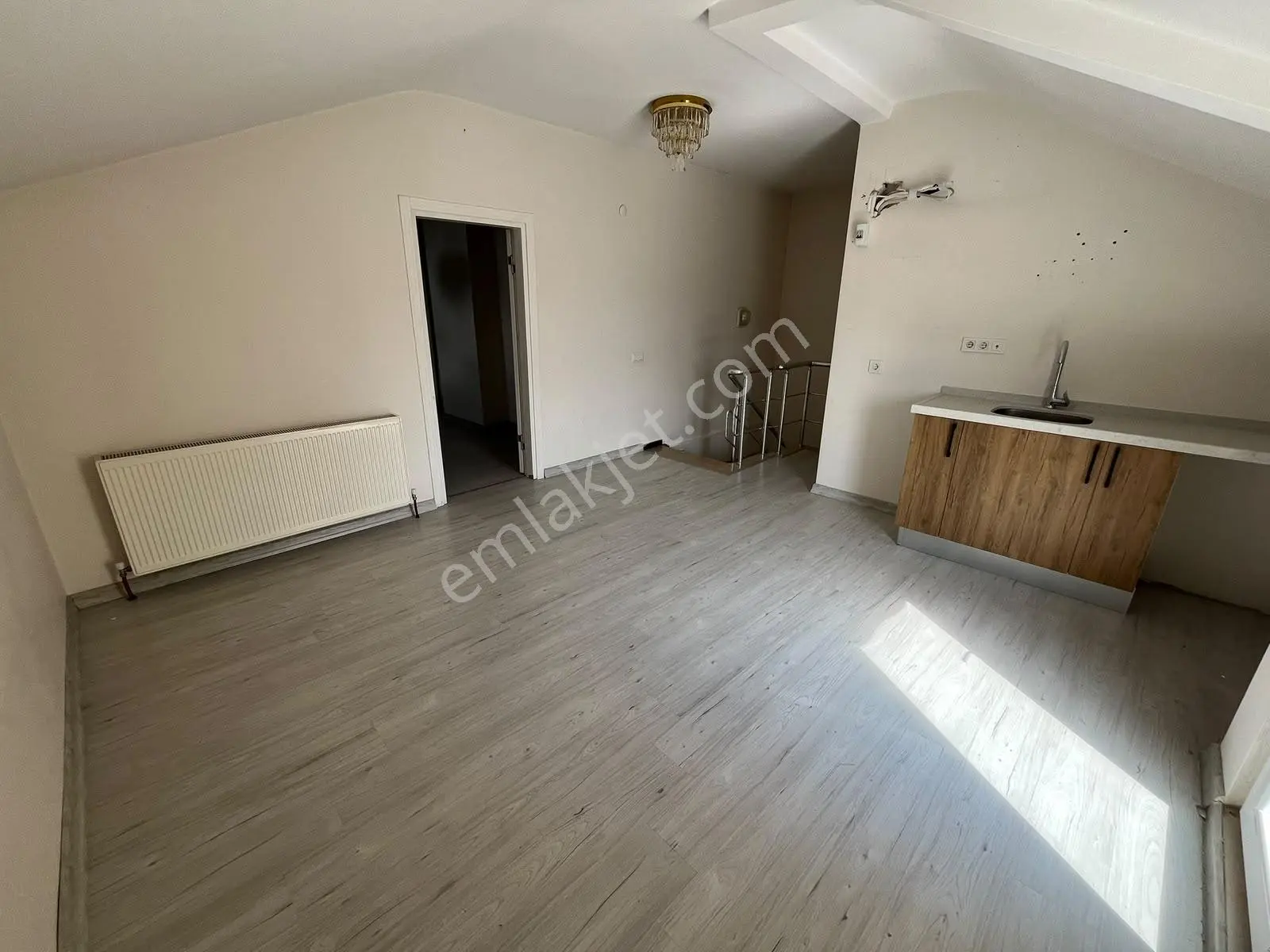 Metro 1 Dk Pendikte Deniz Manzaralı Bölgenin En Geniş 4+2 Daire — fotoğraf 28