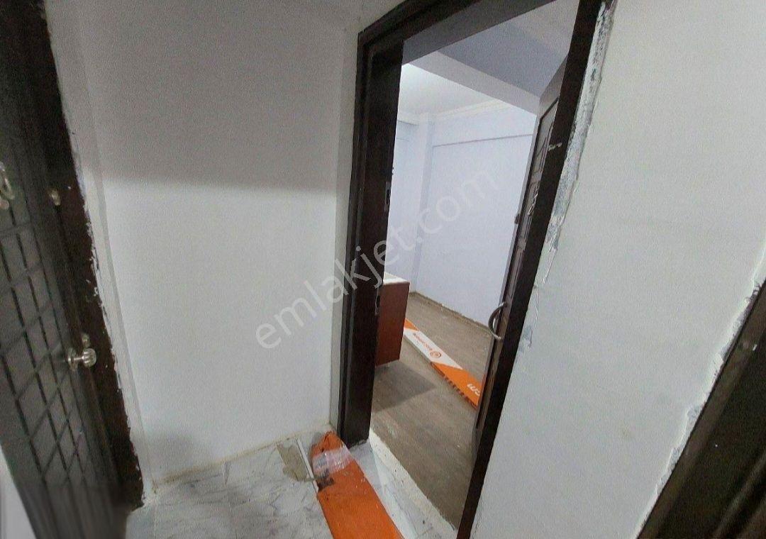Mimar Emlak'tan Mehmet Akifte 1+0 Bodrum Kat — fotoğraf 6