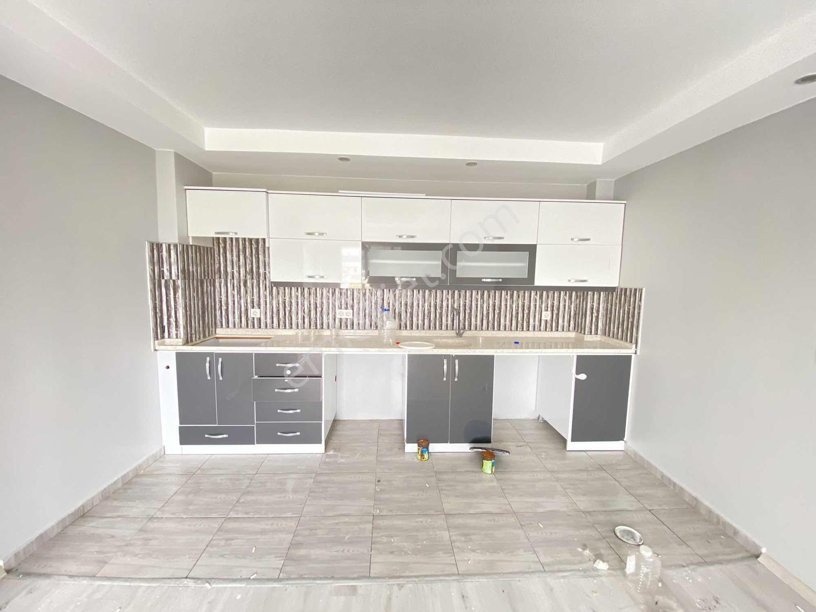 Yılmaz'dan İncirlik Merkezinde Satılık 3+1 A.mtfk İskanlı Daire — fotoğraf 3