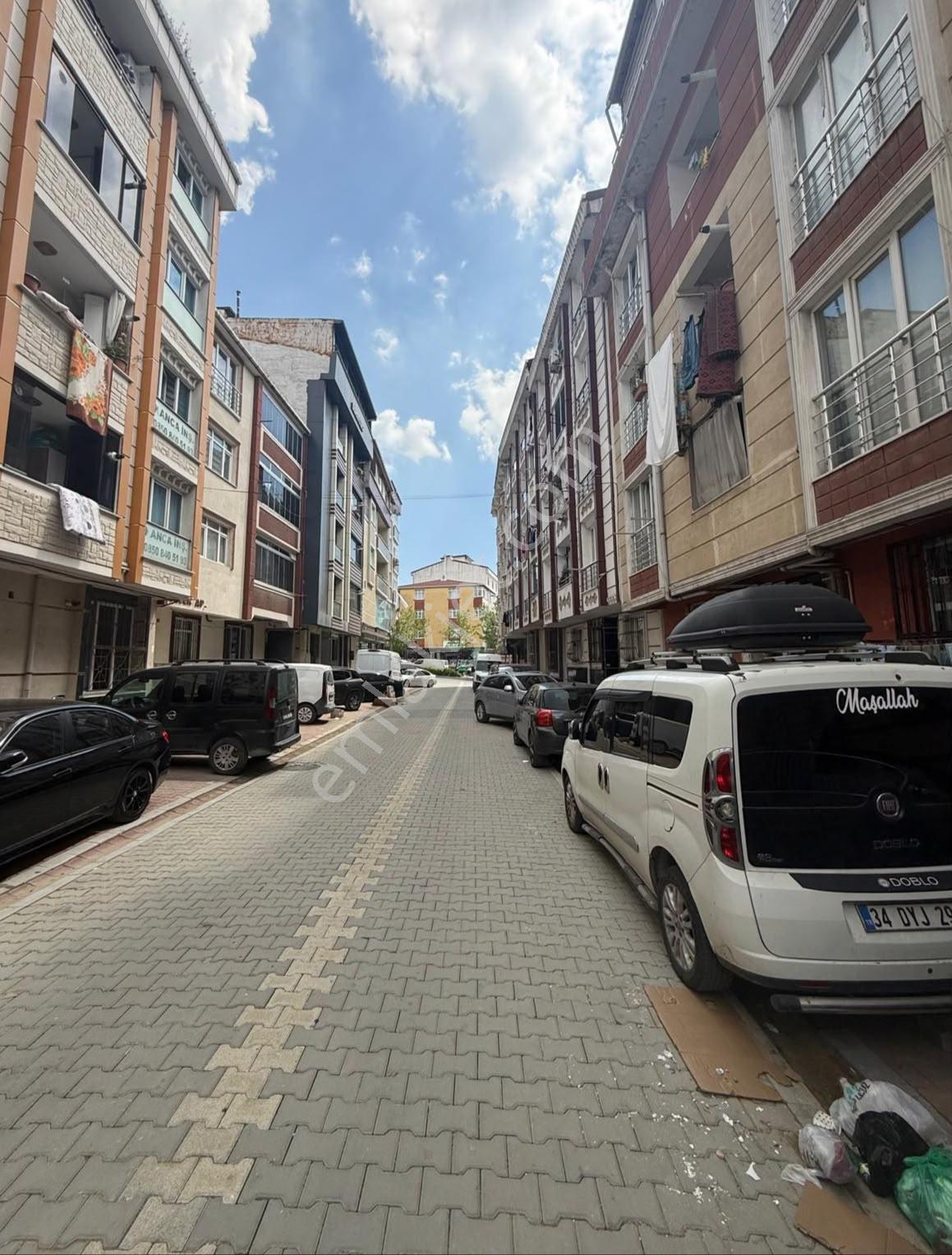 Esenyurt Çınar Mah.bağlarçeşme Satılık 2+1 90 M2 Daire — fotoğraf 2