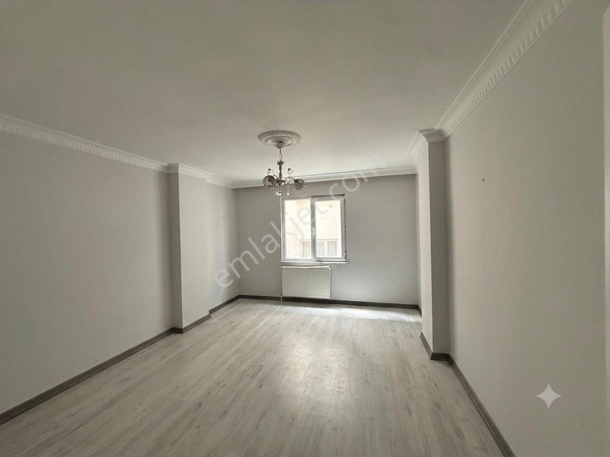 Esenyurt Çınar Mah.bağlarçeşme Satılık 2+1 90 M2 Daire — fotoğraf 7