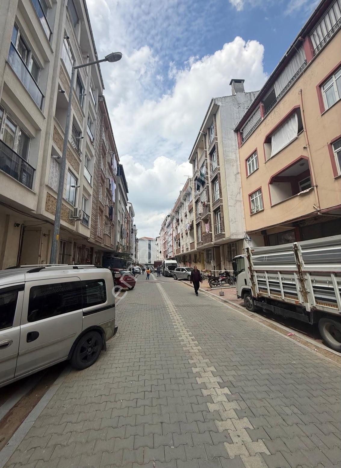 Esenyurt Çınar Mah.bağlarçeşme Satılık 2+1 90 M2 Daire — fotoğraf 13