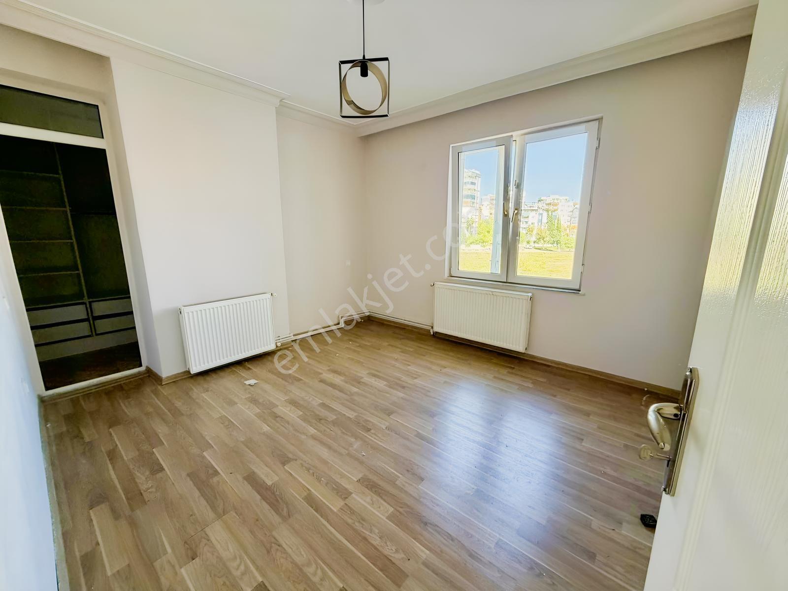 Fenerde Yüzme Havuzlu Site İçerisinde 3+1 Arakat Daire — fotoğraf 23