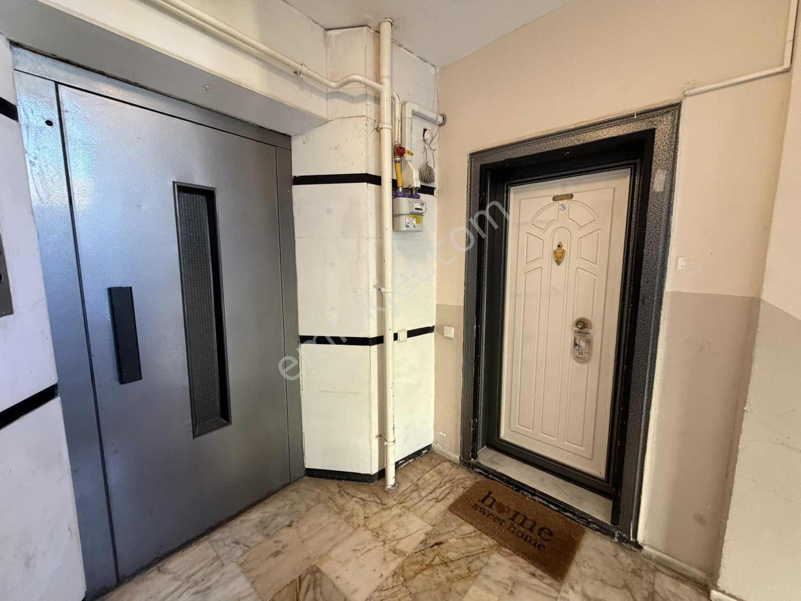 Fenerde Yüzme Havuzlu Site İçerisinde 3+1 Arakat Daire — fotoğraf 28