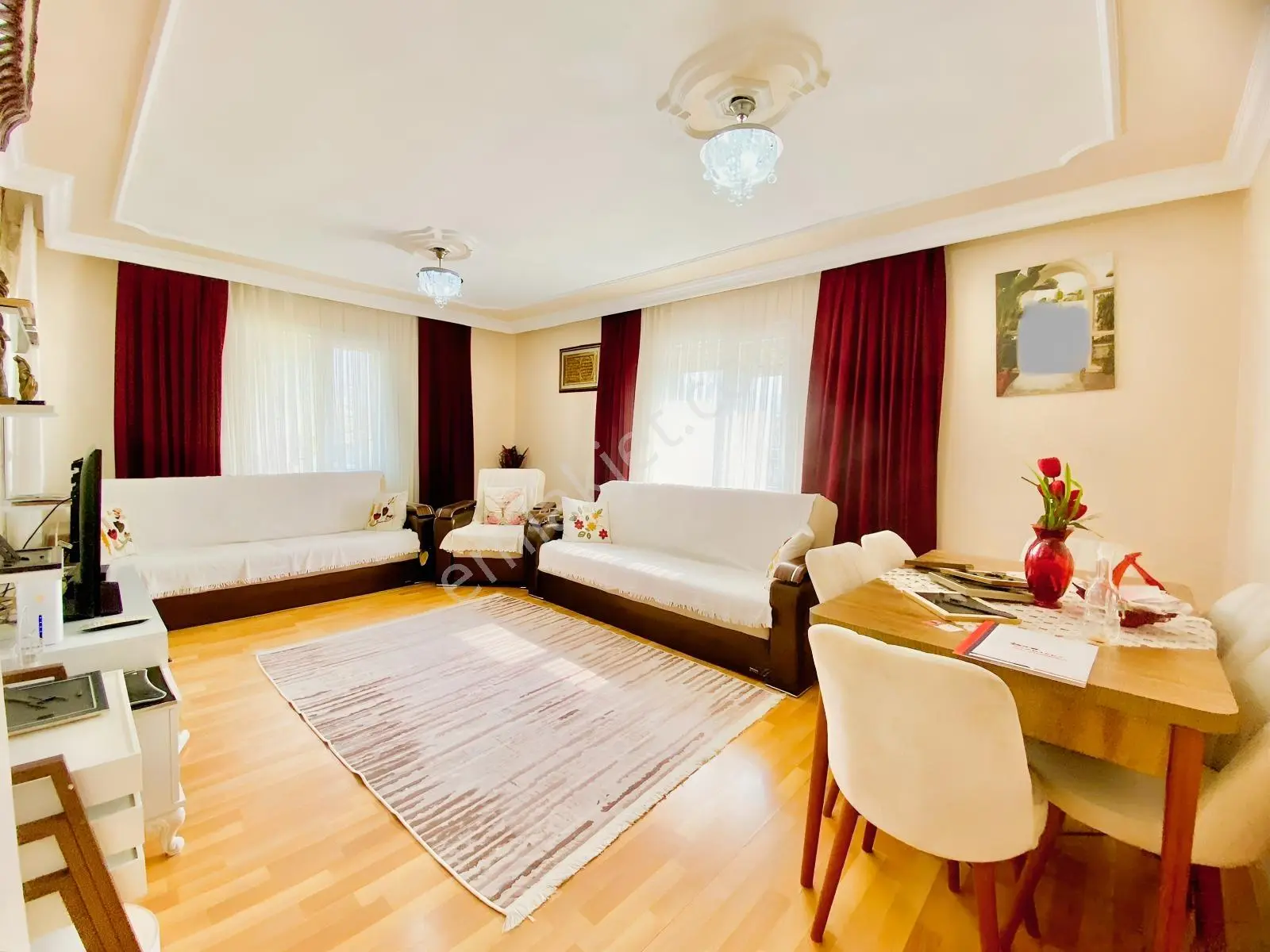 Harmandalı Pazar Yerinde Geniş 3+1 Satılık Daire — fotoğraf 5