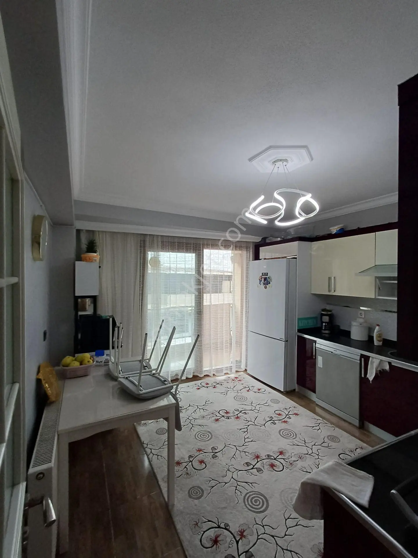 Buca Laleli'de Fuzulev-eminevim Uygun 2+1 110m2 Çif Balkonlu Genç Lüx Satılık Daire — fotoğraf 4