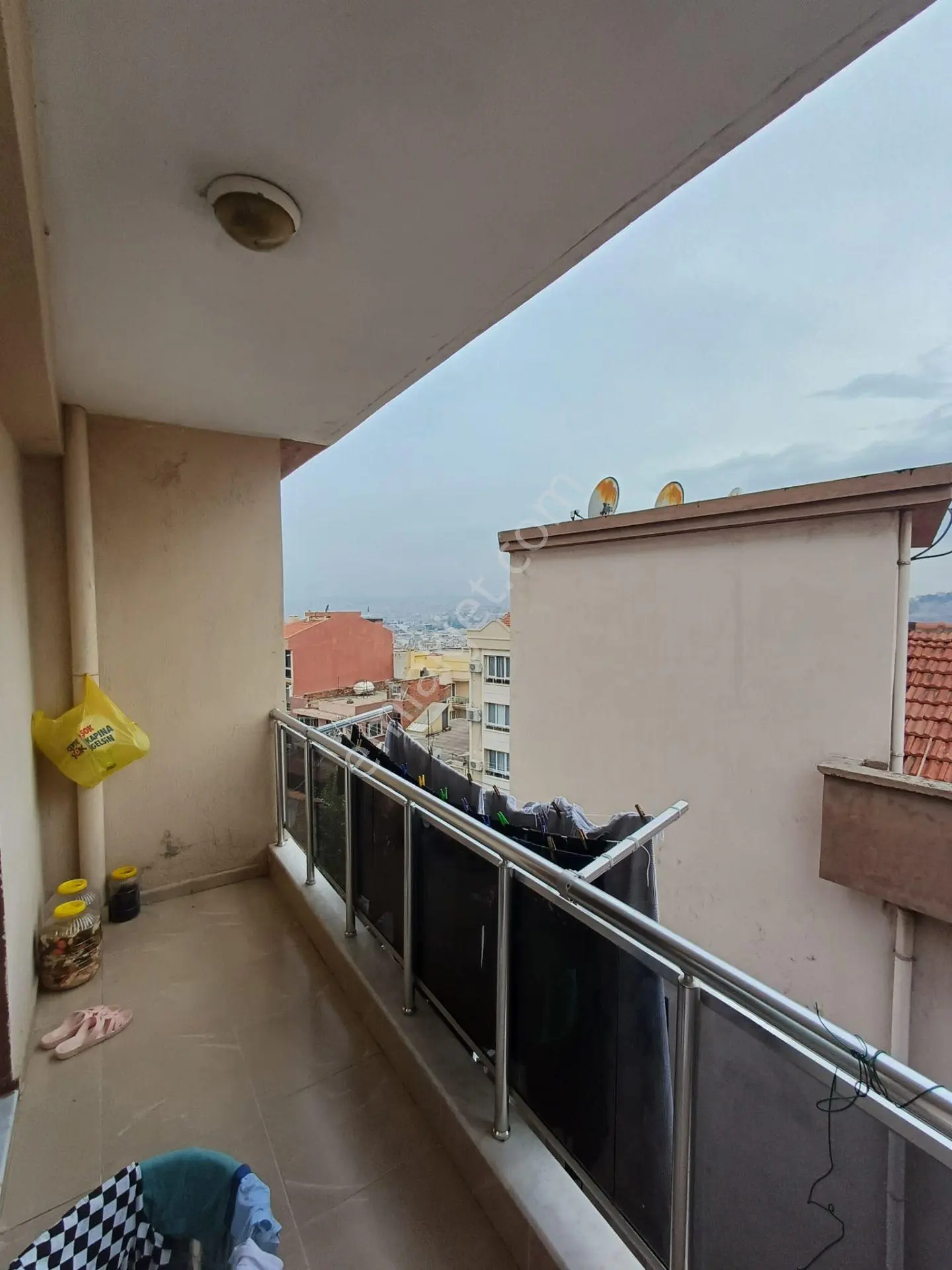Buca Laleli'de Fuzulev-eminevim Uygun 2+1 110m2 Çif Balkonlu Genç Lüx Satılık Daire — fotoğraf 10