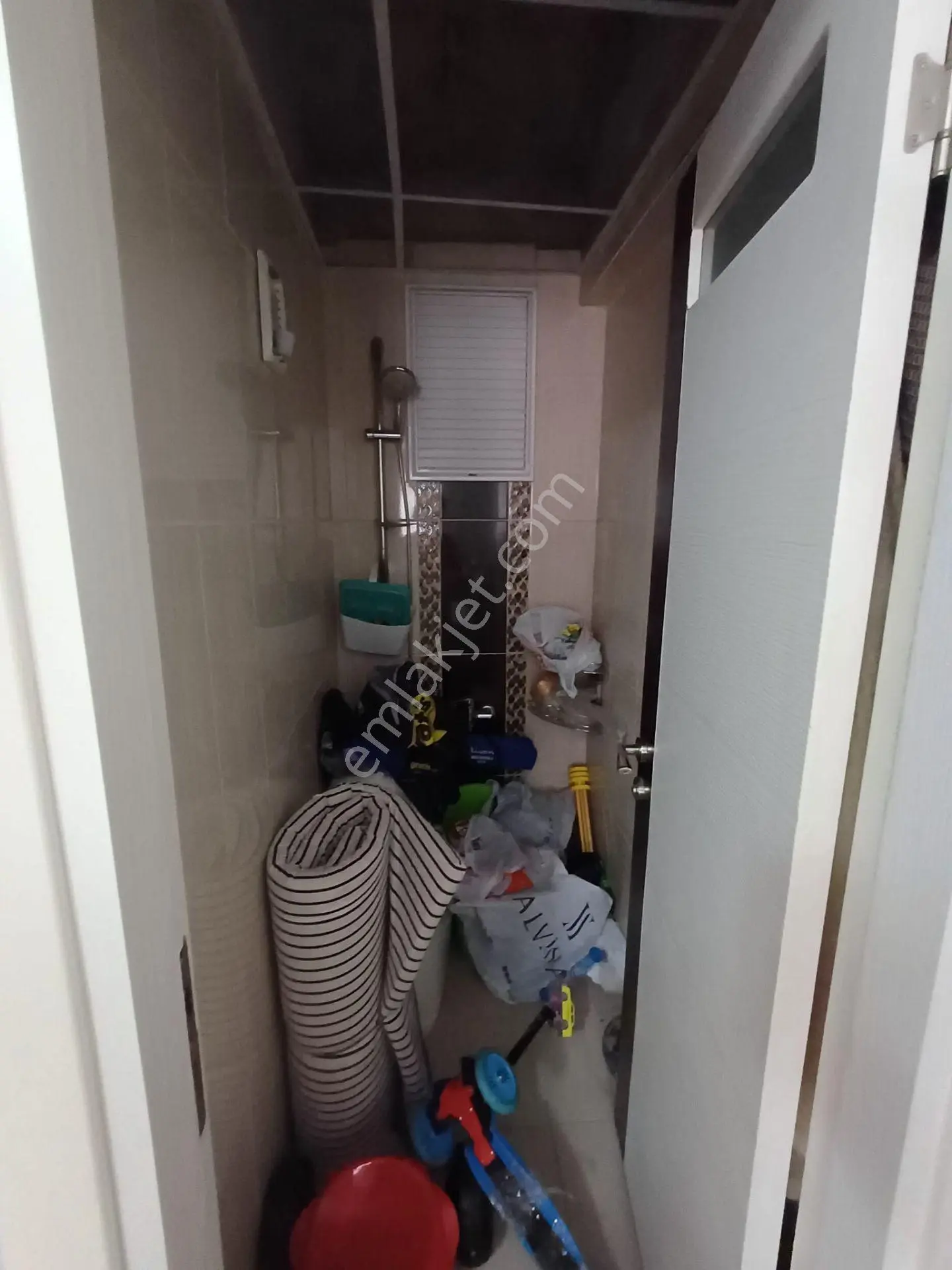 Buca Laleli'de Fuzulev-eminevim Uygun 2+1 110m2 Çif Balkonlu Genç Lüx Satılık Daire — fotoğraf 13