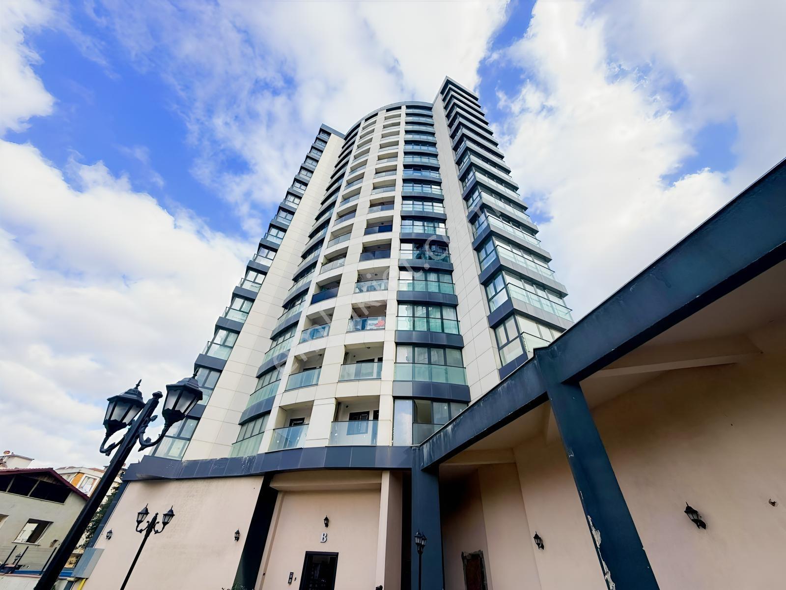 Remax Anı 'Dan Kartal Acron Twins Sit. 'De Satılık 3+1 Daire
