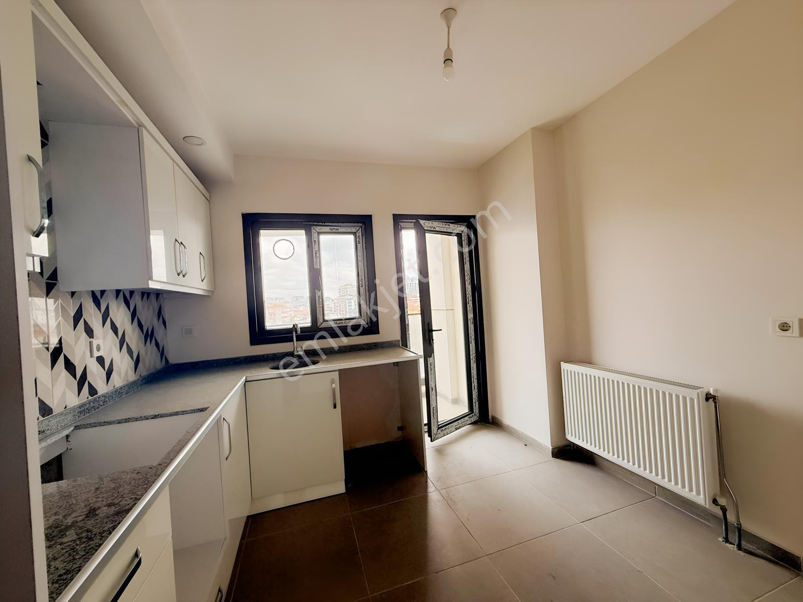 Remax Anı 'dan Kartal Acron Twins Sit. 'de Satılık 3+1 Daire — fotoğraf 15