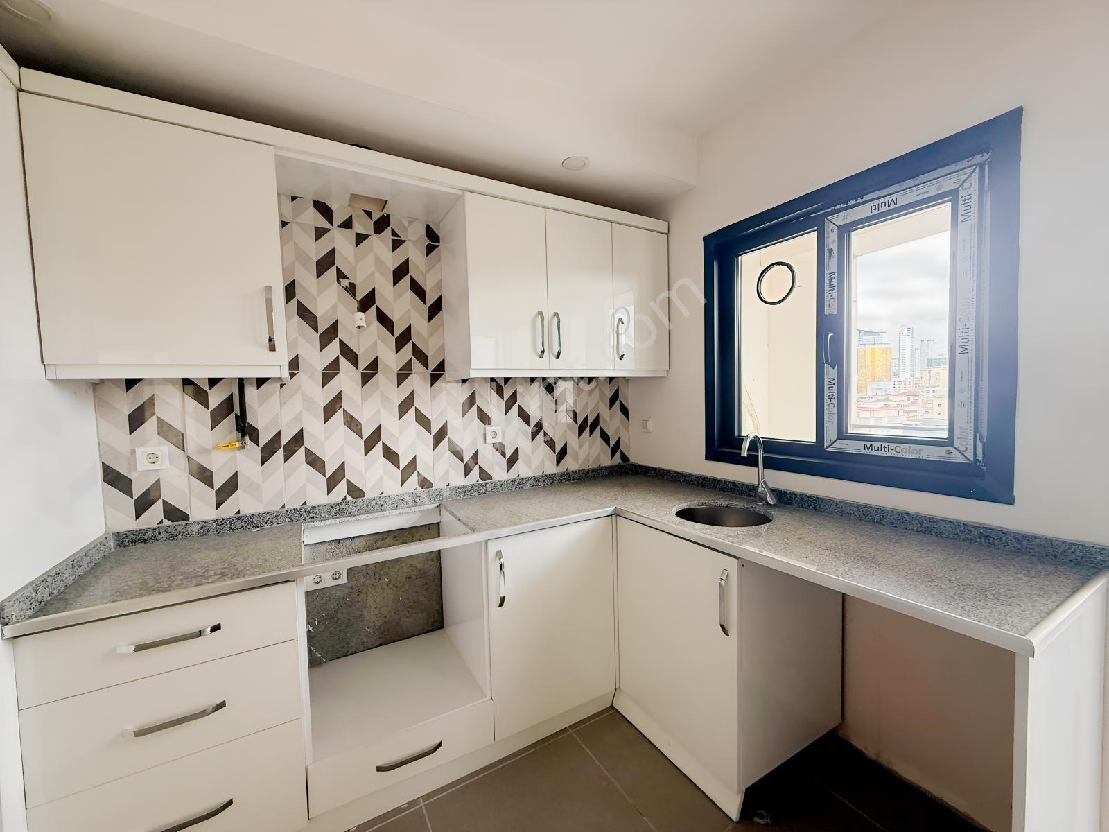 Remax Anı 'dan Kartal Acron Twins Sit. 'de Satılık 3+1 Daire — fotoğraf 18