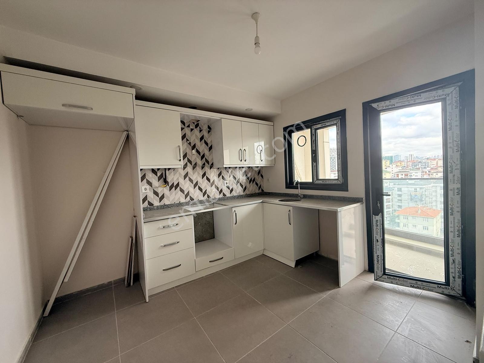 Remax Anı 'dan Kartal Acron Twins Sit. 'de Satılık 3+1 Daire — fotoğraf 19