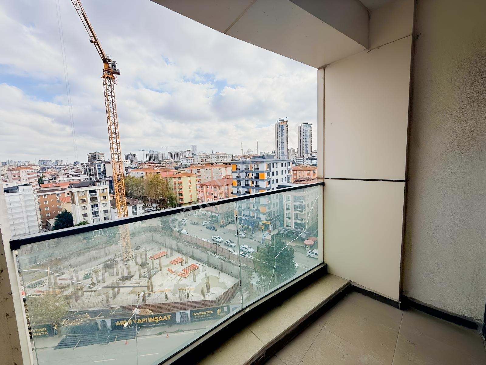 Remax Anı 'dan Kartal Acron Twins Sit. 'de Satılık 3+1 Daire — fotoğraf 20