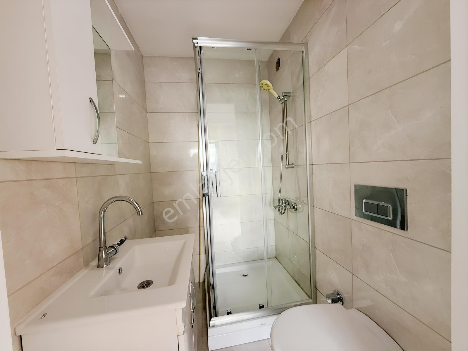 Remax Anı 'dan Kartal Acron Twins Sit. 'de Satılık 3+1 Daire — fotoğraf 27