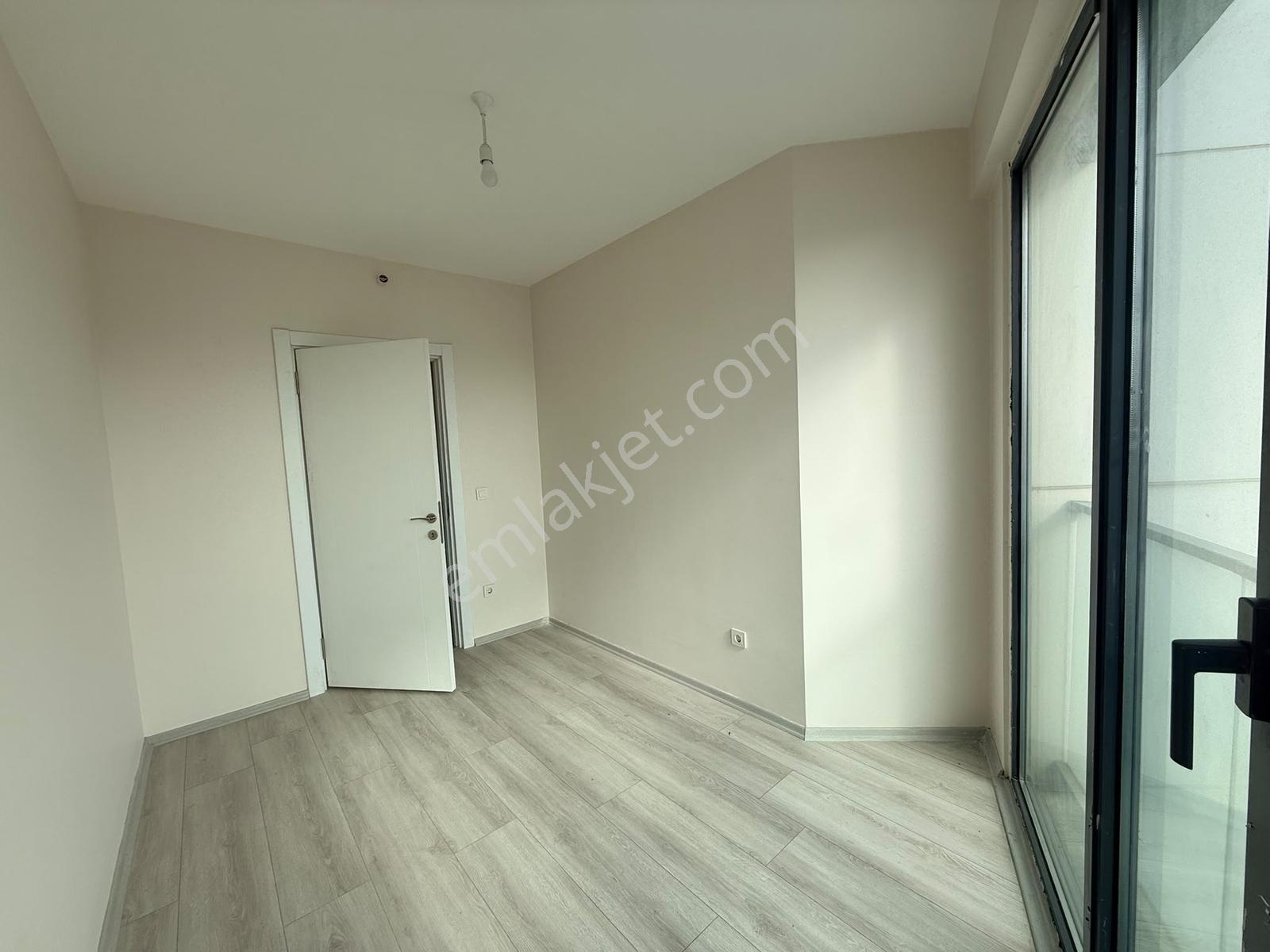 Remax Anı 'dan Kartal Acron Twins Sit. 'de Satılık 3+1 Daire — fotoğraf 32