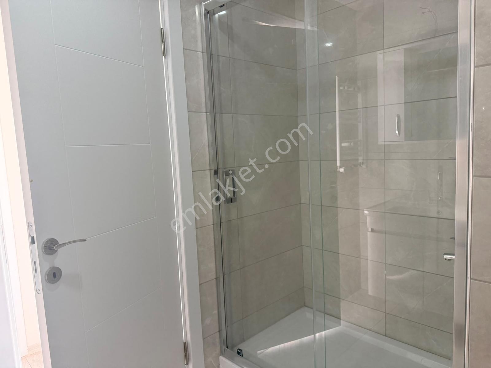 Remax Anı 'dan Kartal Acron Twins Sit. 'de Satılık 3+1 Daire — fotoğraf 34