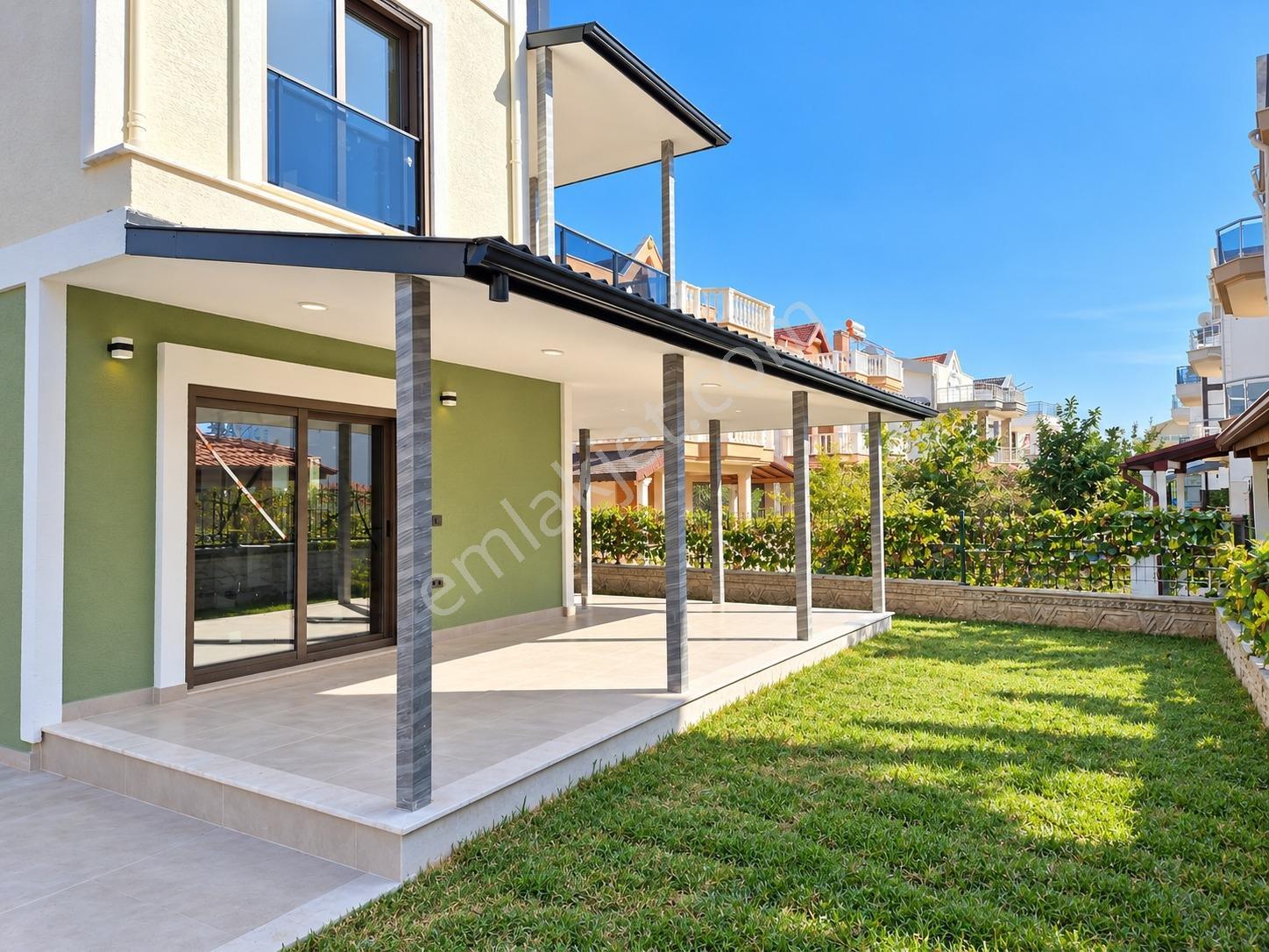 Umas Solutıondan Plaja 150 Mt - Muhteşem Konum - 4+1 Sıfır Villa — fotoğraf 3