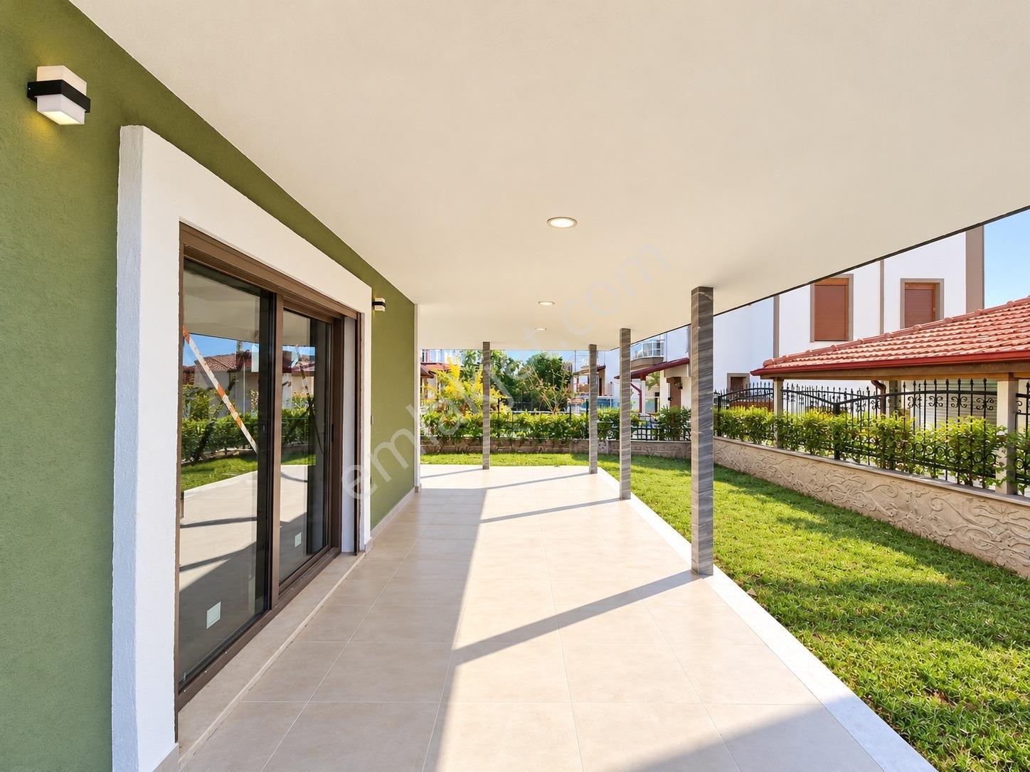 Umas Solutıondan Plaja 150 Mt - Muhteşem Konum - 4+1 Sıfır Villa — fotoğraf 5