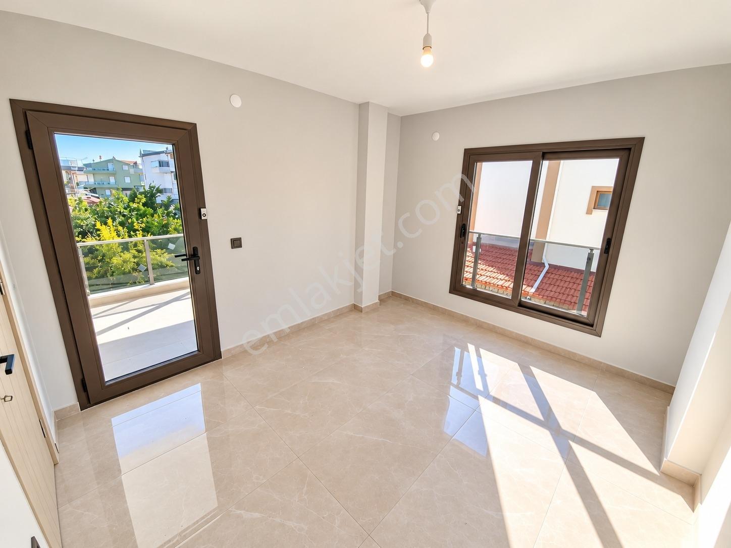 Umas Solutıondan Plaja 150 Mt - Muhteşem Konum - 4+1 Sıfır Villa — fotoğraf 11